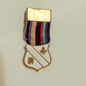 Vintage U.S. Army Unit Medal Shield Elephant Fleur-de-Lis Ribbon